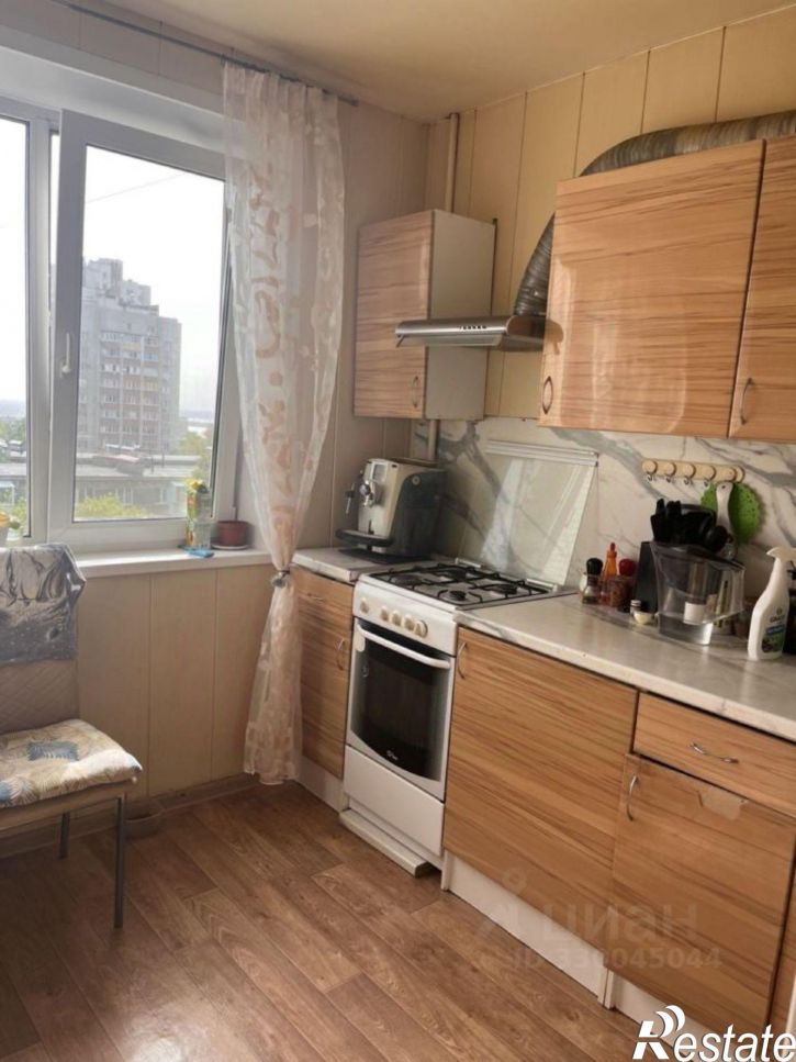 3-комн квартира ул Авроры, 61,  д. 61