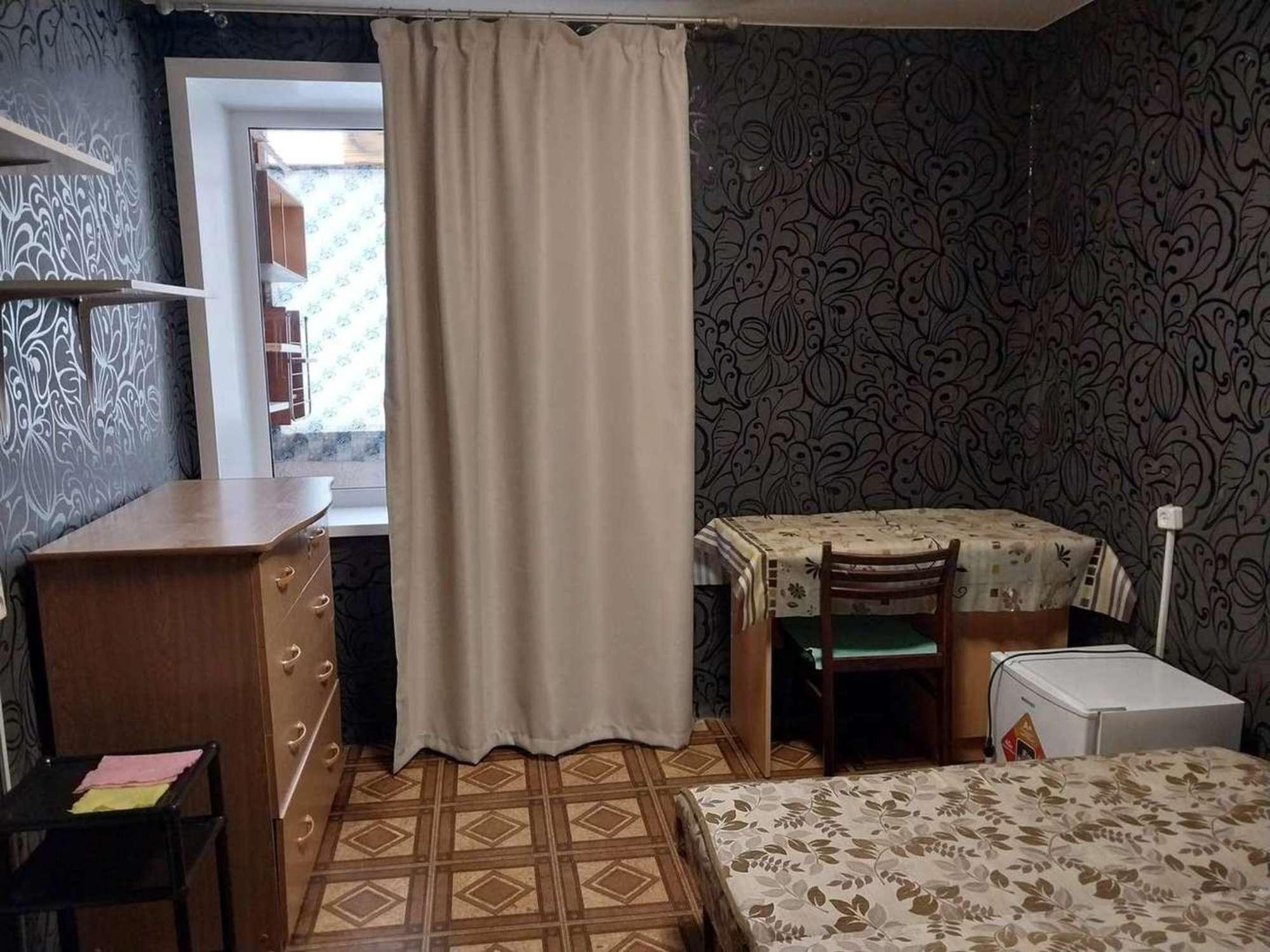 Сдать комнату за 12 000 рублей на Тополей улица, 4