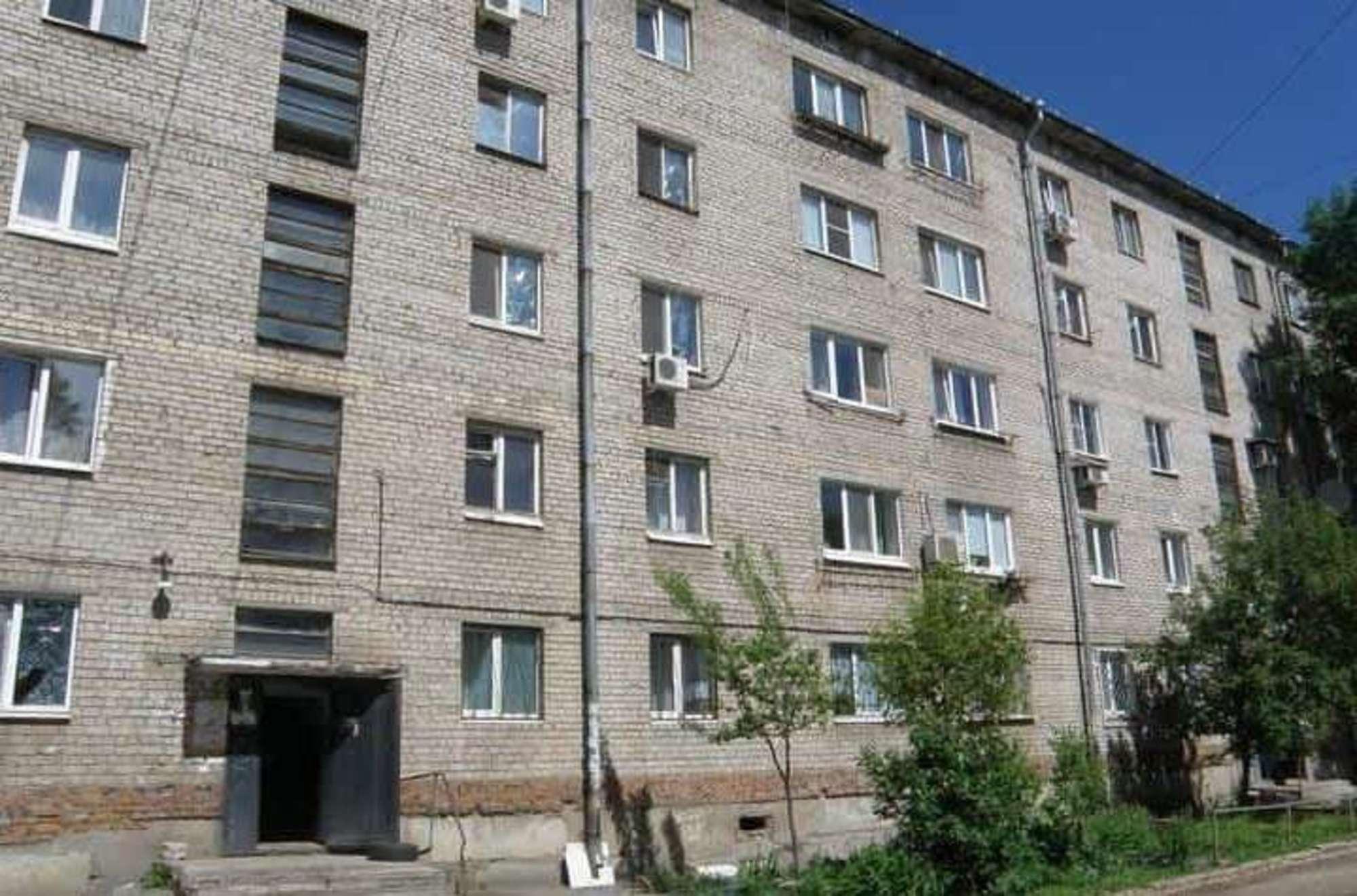 Купить квартиру за 2 090 000 рублей на Победы улица, 7ак1