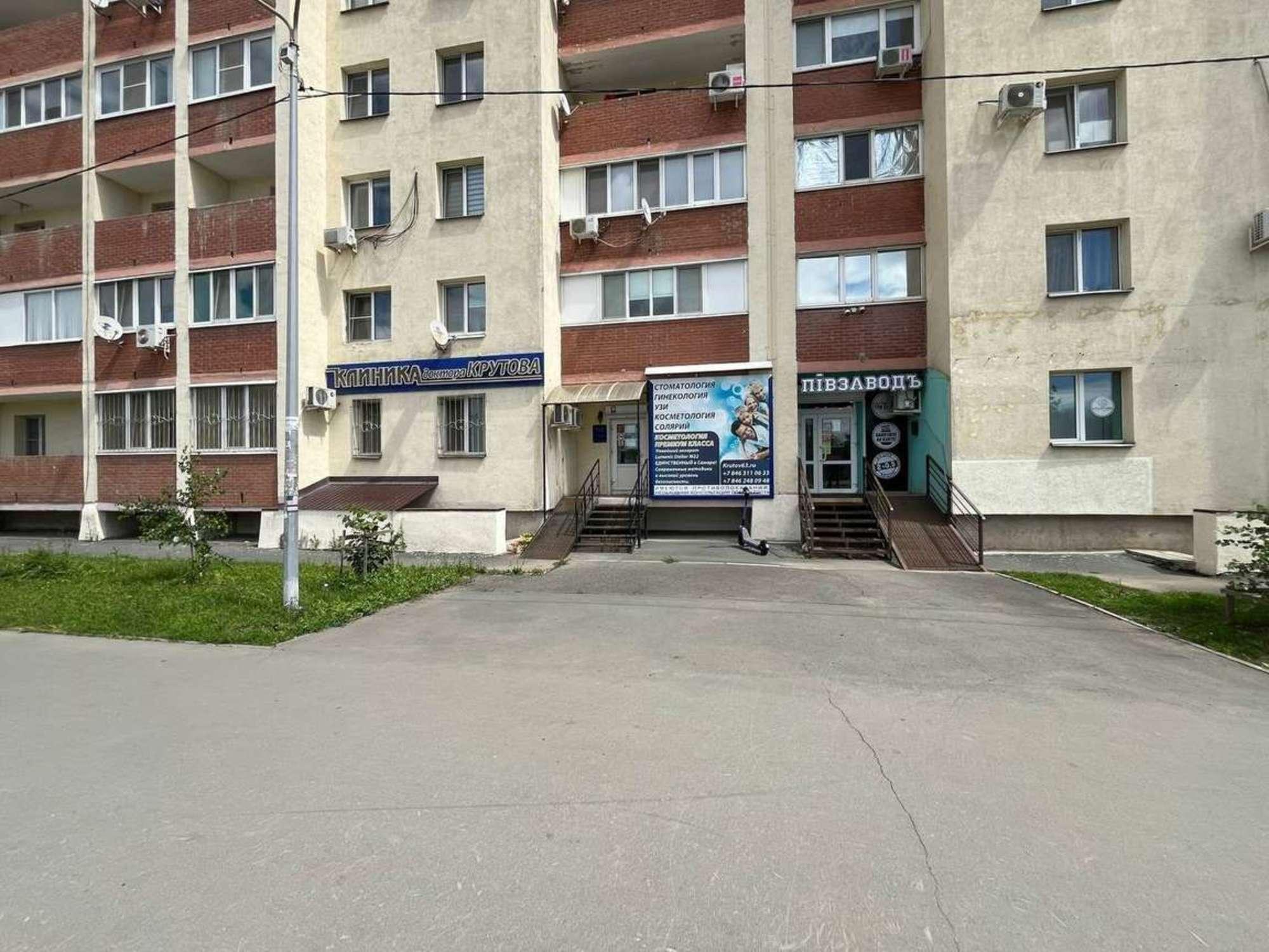 Купить торговое помещение за 38 000 000 рублей на Казачья улица, 34