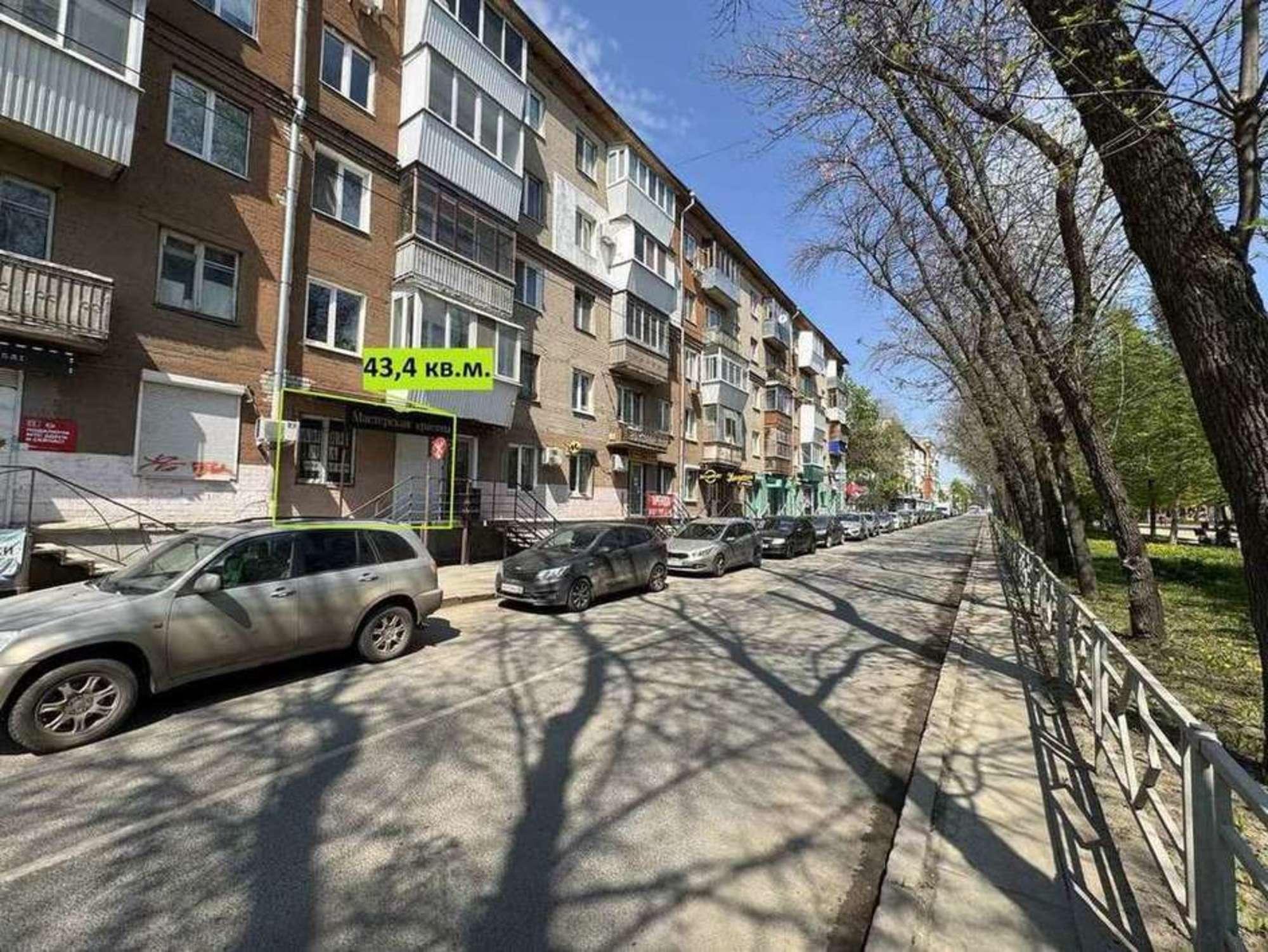 Сдать торговое помещение за 50 000 рублей на Металлургов проспект, 92