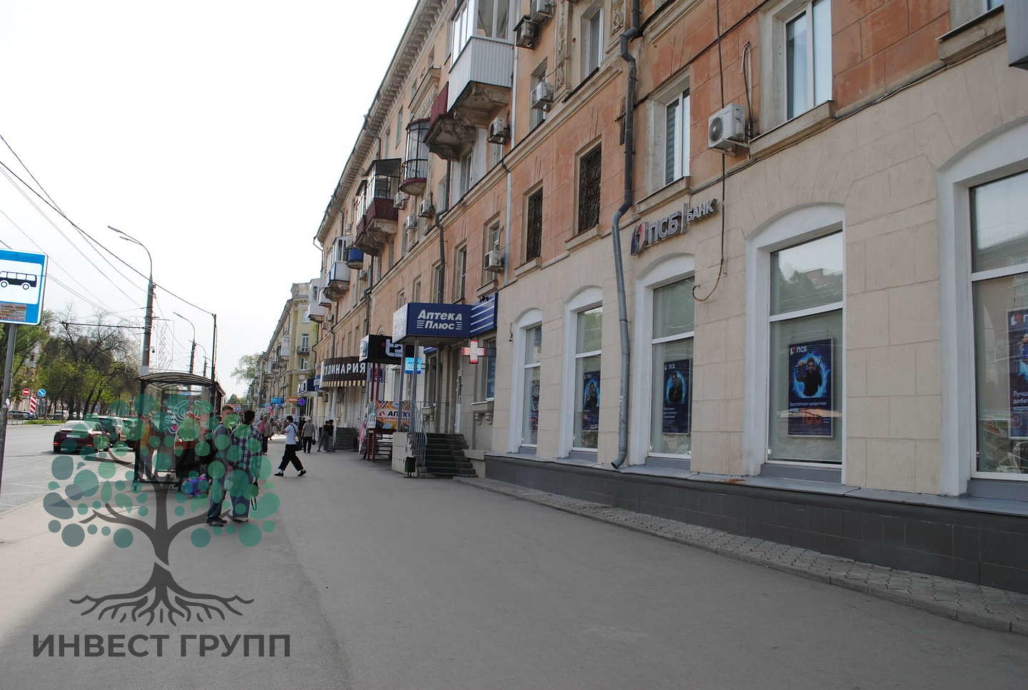 Сдать торговое помещение за 130 000 рублей на Победы улица, 92