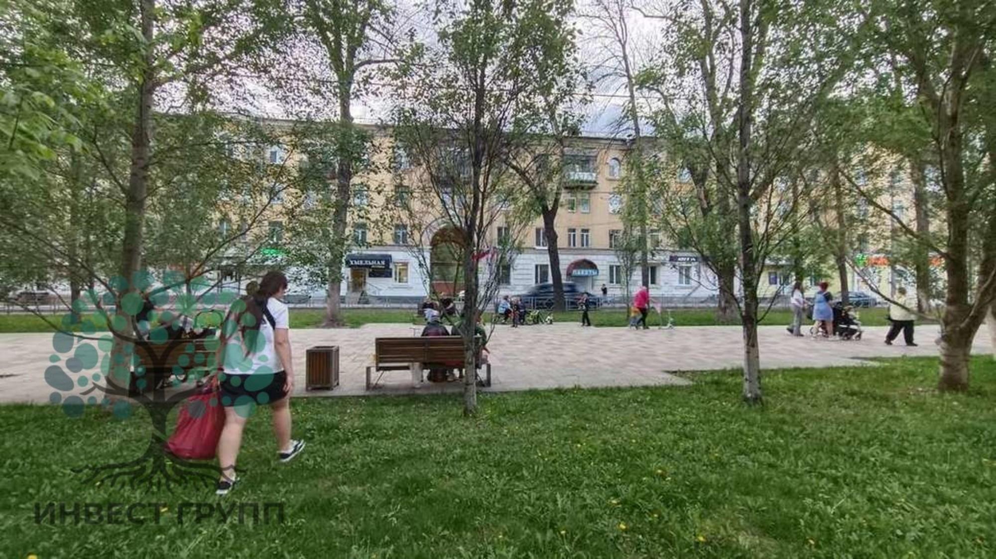 Купить торговое помещение за 10 200 000 рублей на Металлургов проспект, 81