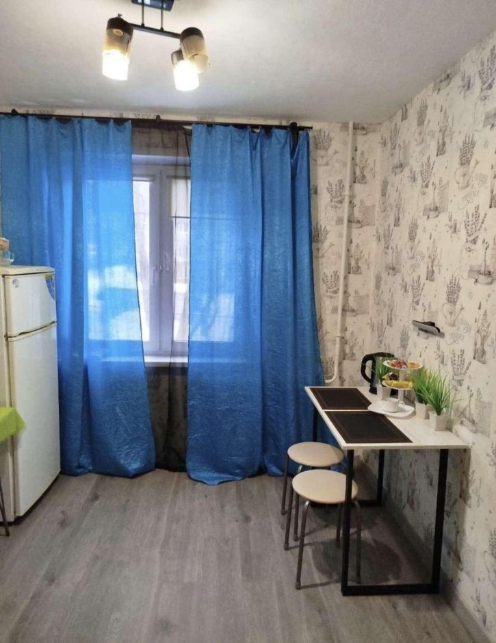 1-комн квартира Кирова проспект, 309