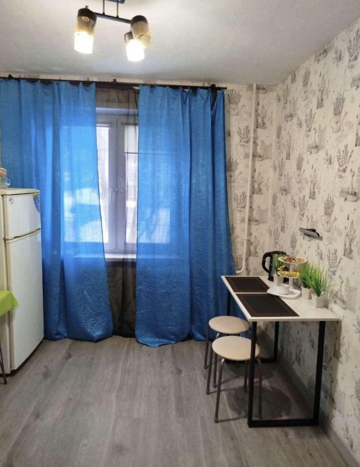 1-комн квартира Кирова проспект, 309