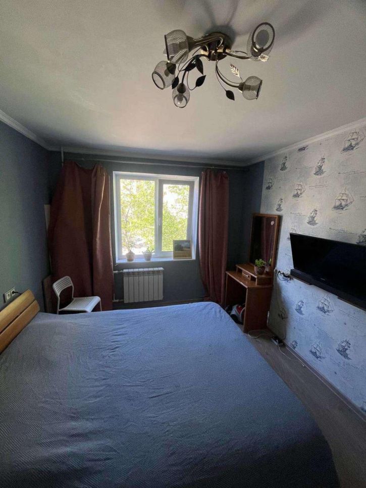 3-комн квартира Челюскинцев улица, 11