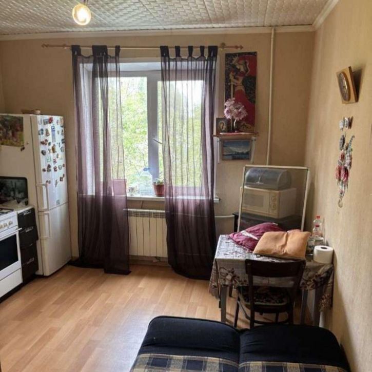1-комн квартира Аминева улица, 15