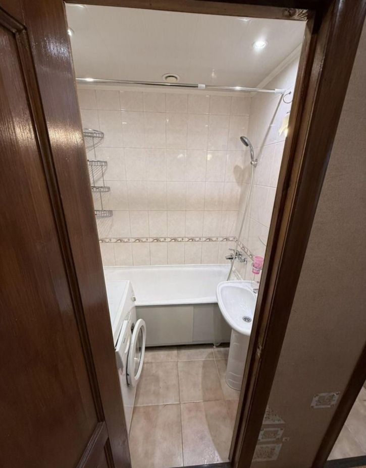3-комн квартира Осипенко улица, 20
