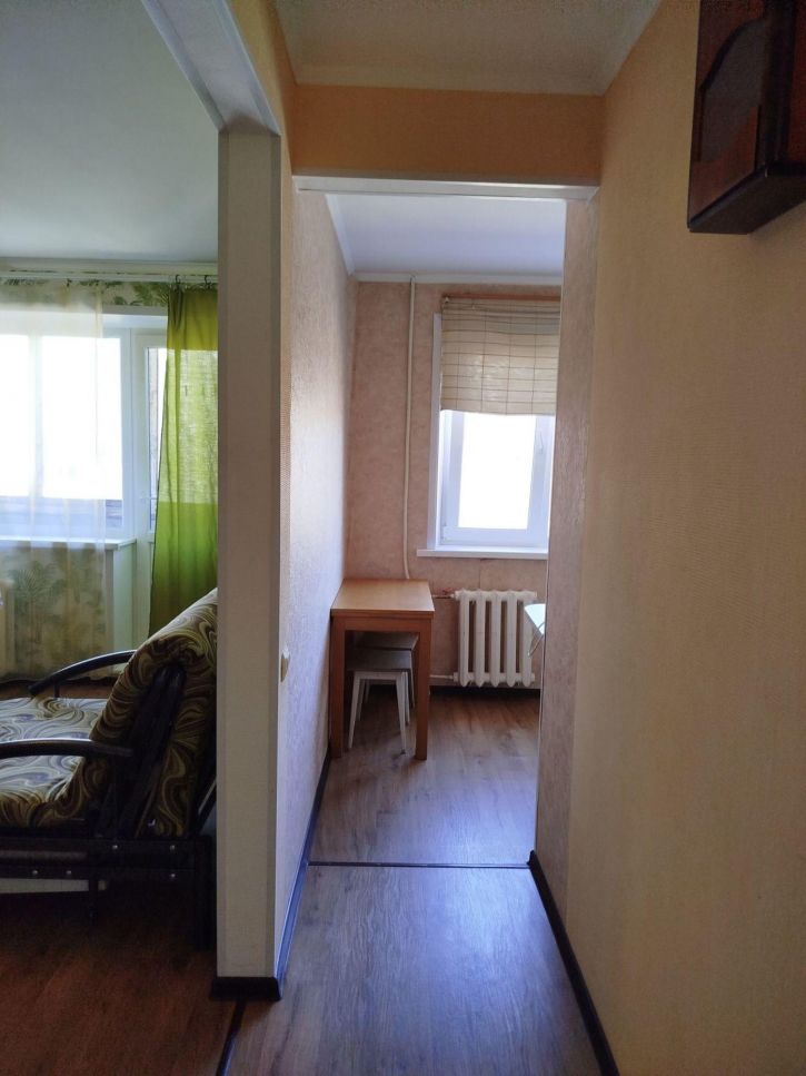 2-комн квартира Аэродромная улица, 103