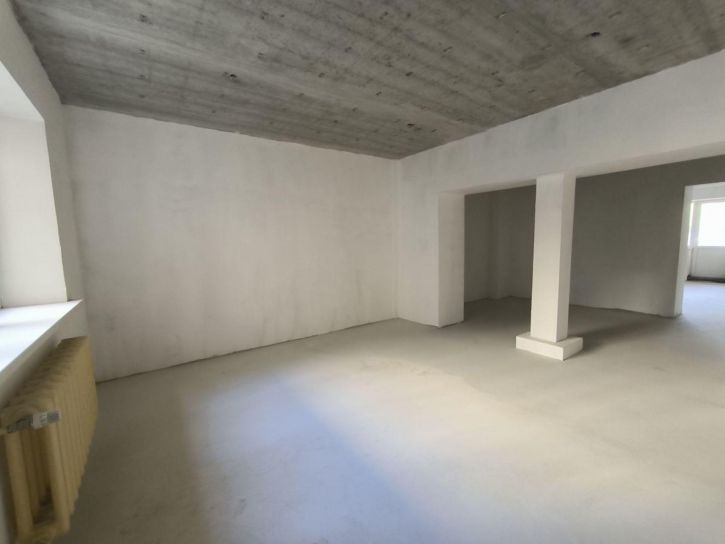 3-комн квартира Рабочая улица, 85
