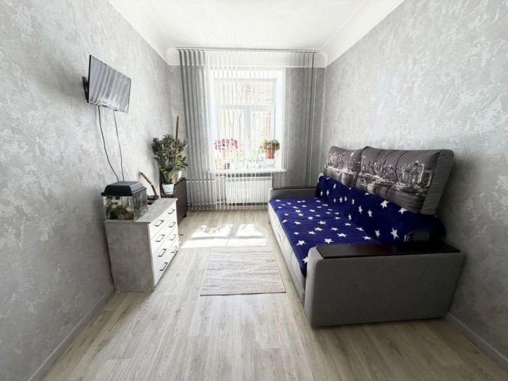 3-комн квартира Физкультурная улица, 106