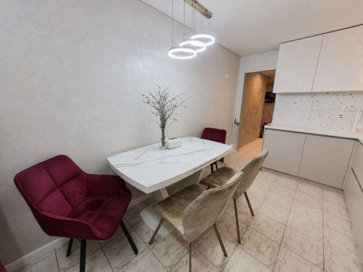 3-комн квартира Новосоветская улица, 75