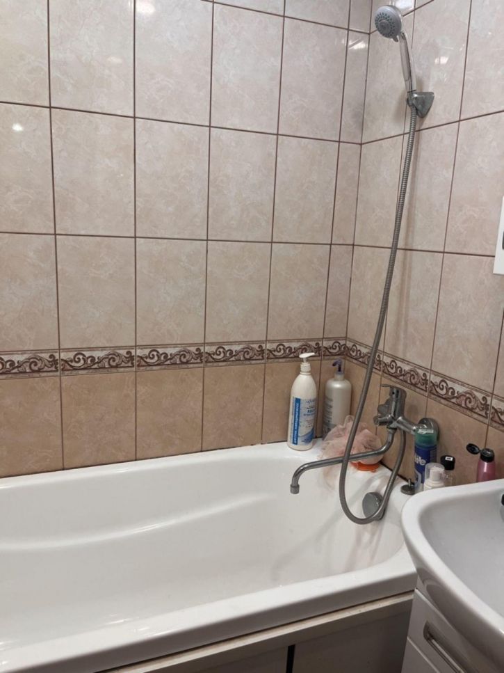 3-комн квартира Авроры улица, 61
