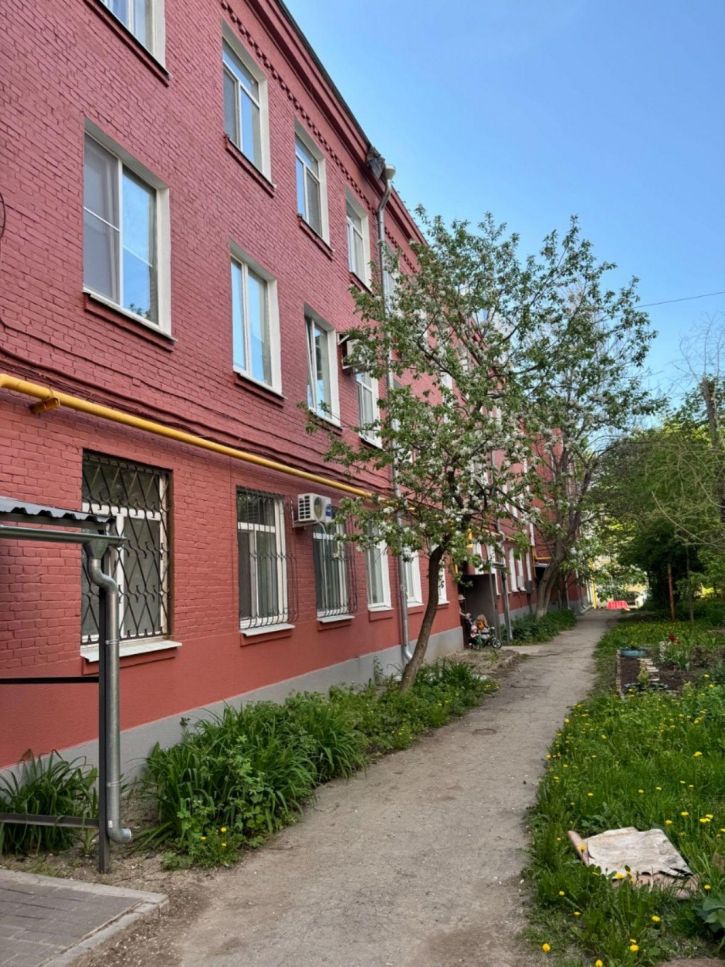 3-комн квартира Николая Панова улица, 4