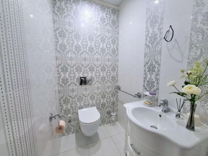 3-комн квартира Кирова улица, 348