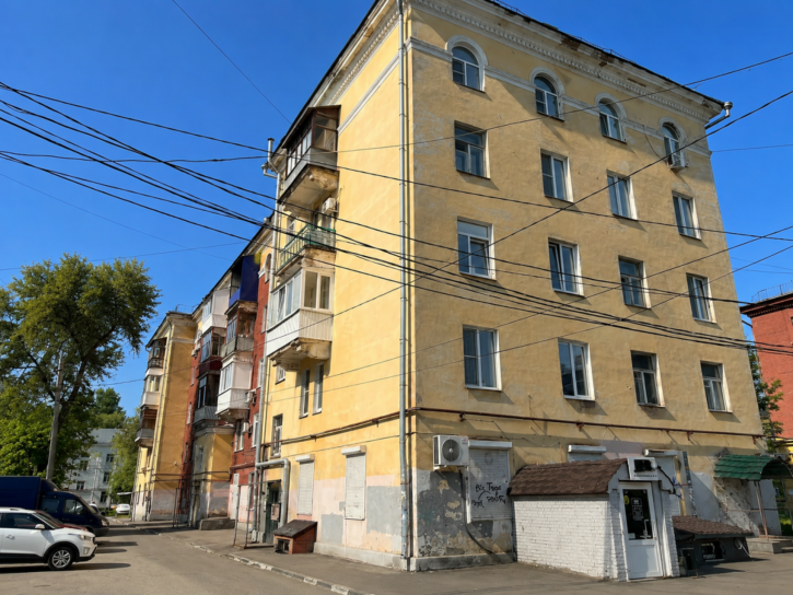 3-комн квартира Металлургов проспект, 79