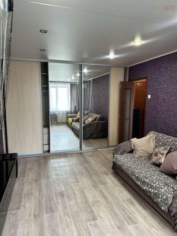 1-комн квартира Гастелло улица, 47