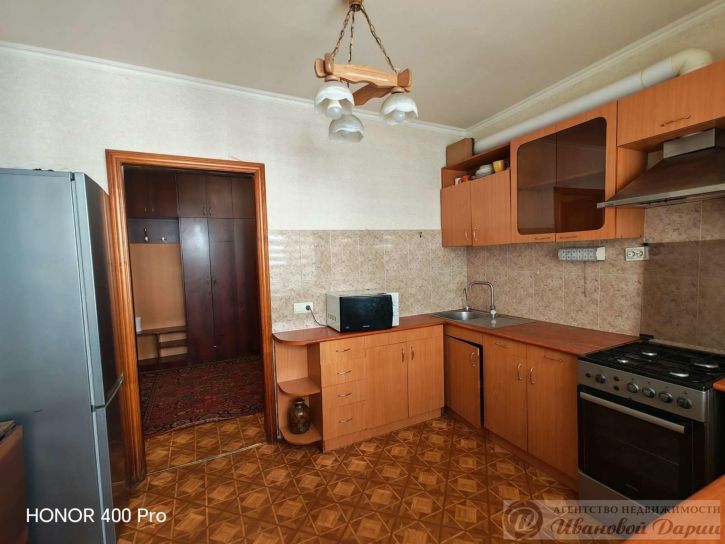 3-комн квартира Ялтинская улица, 28кА