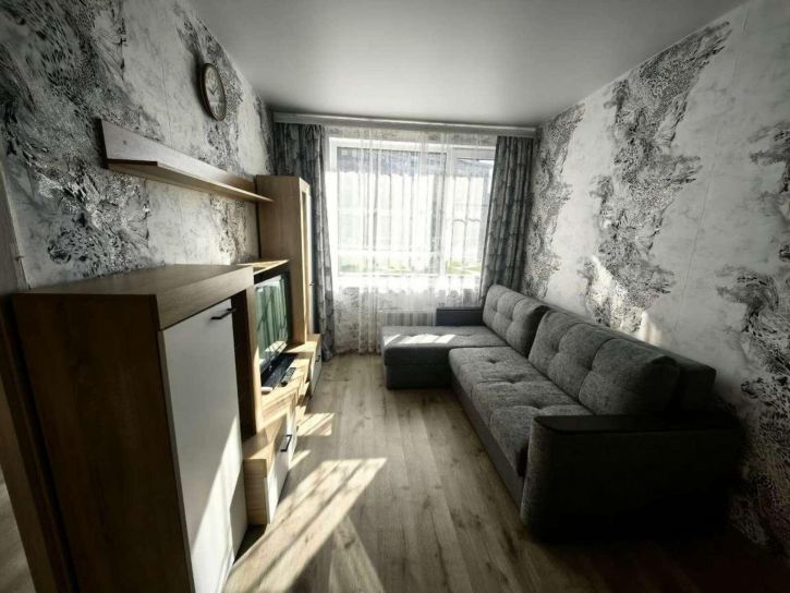1-комн квартира Карбышева улица, 64
