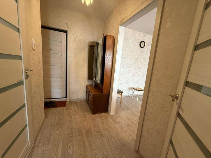 1-комн квартира Венцека улица, 72