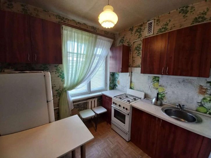 2-комн квартира Гагарина улица, 12