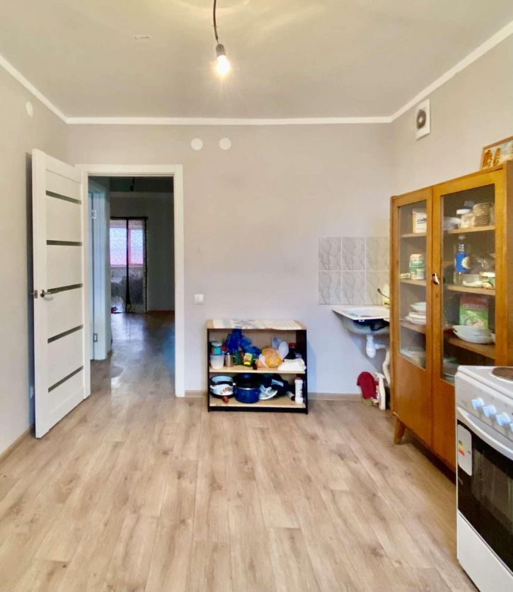 3-комн квартира Саратовский переулок, 2