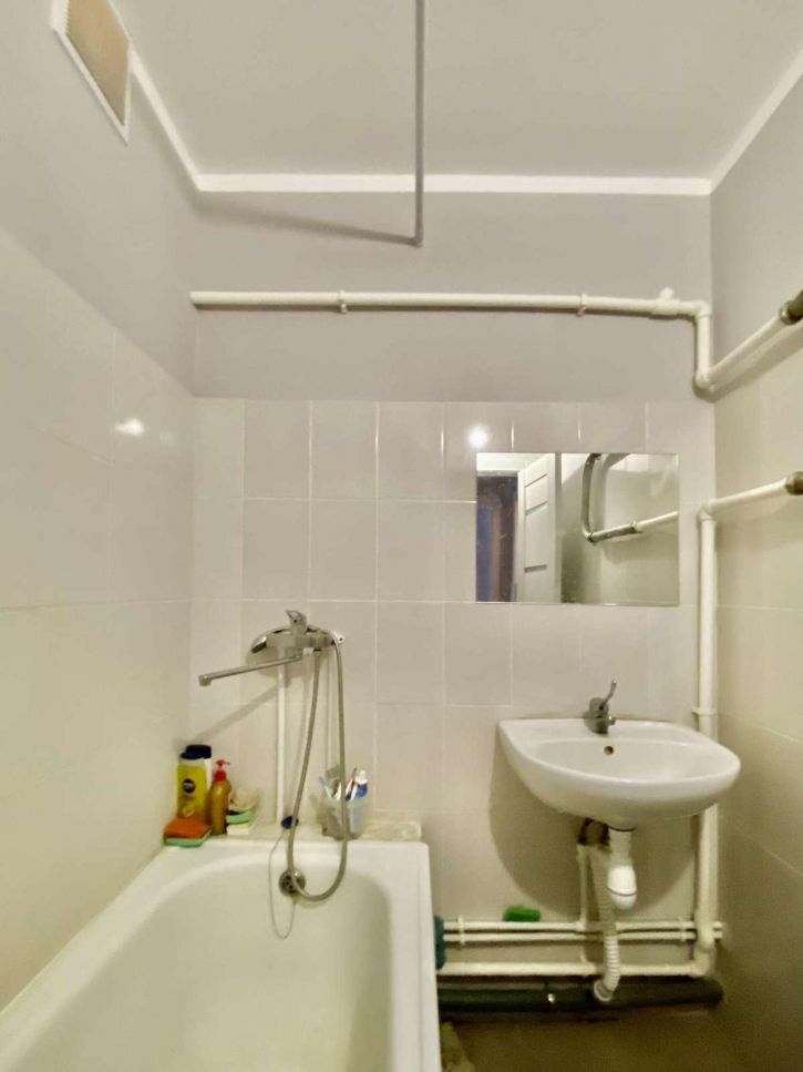 3-комн квартира Саратовский переулок, 2