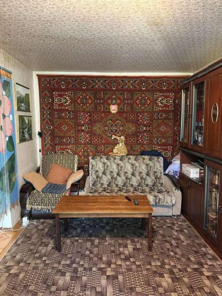 2-комн квартира Карла Маркса проспект, 384