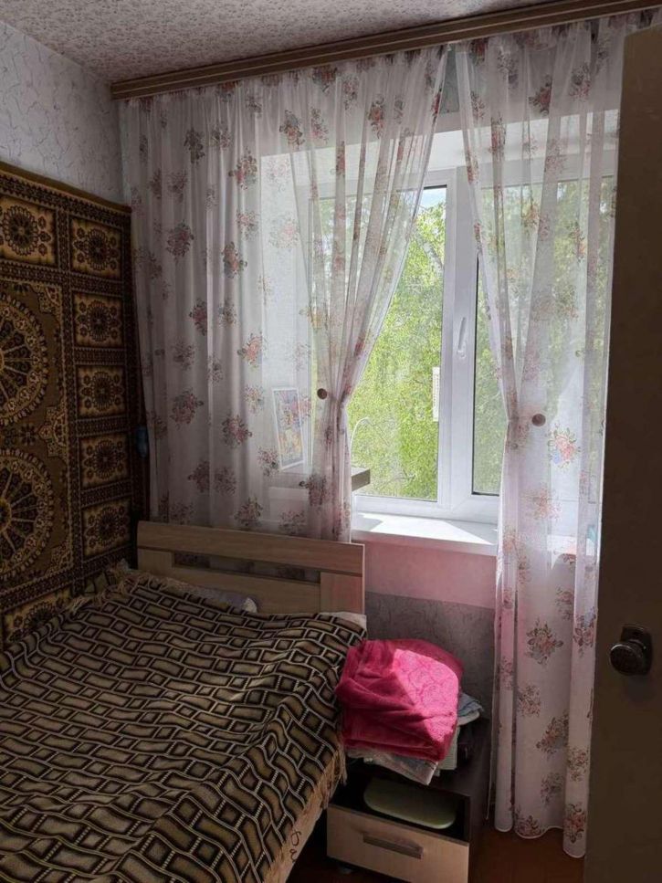 2-комн квартира Карла Маркса проспект, 384