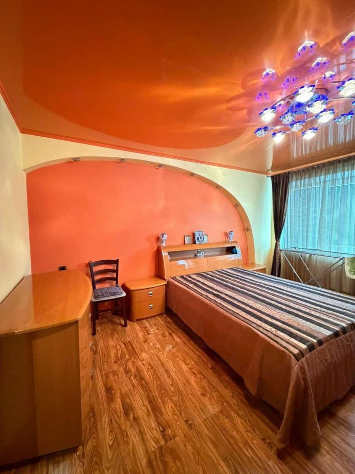 3-комн квартира Карла Маркса проспект, 478