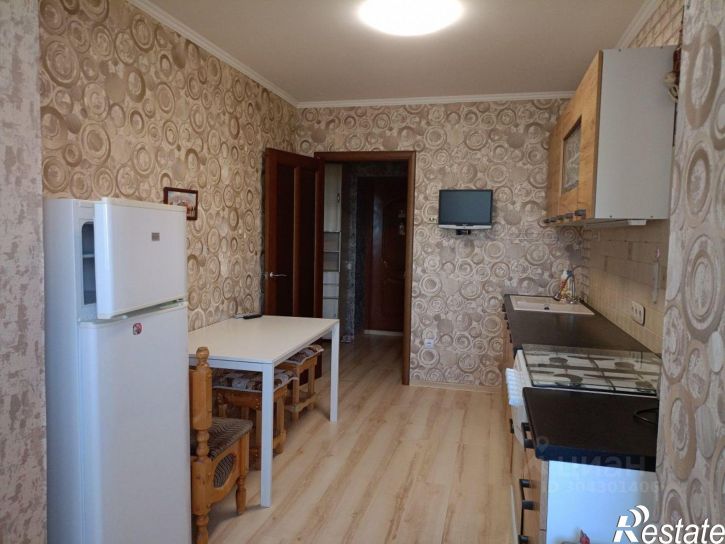 1-комн квартира улица Парижской Коммуны, 18,  д. 18