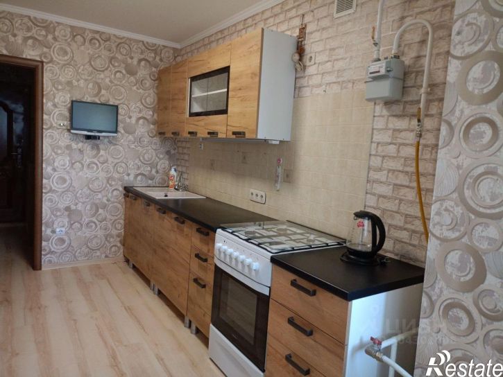 1-комн квартира улица Парижской Коммуны, 18,  д. 18