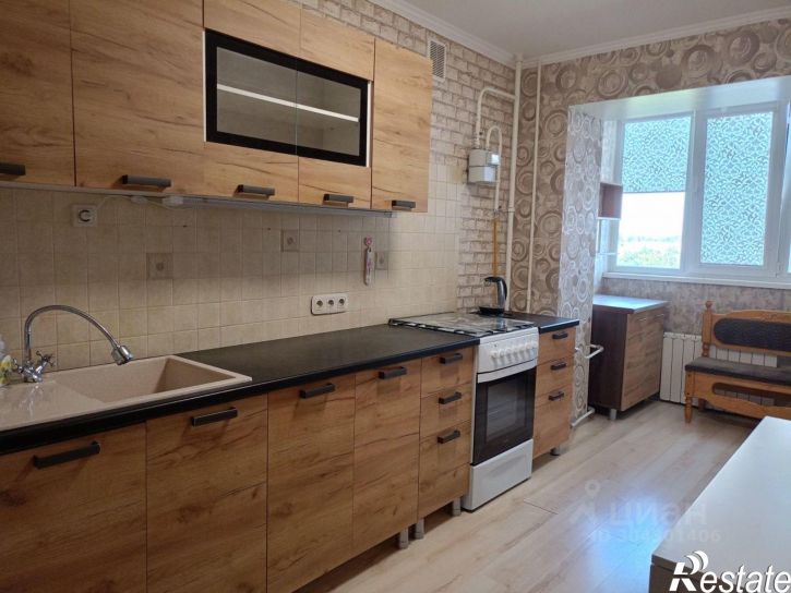 1-комн квартира улица Парижской Коммуны, 18,  д. 18