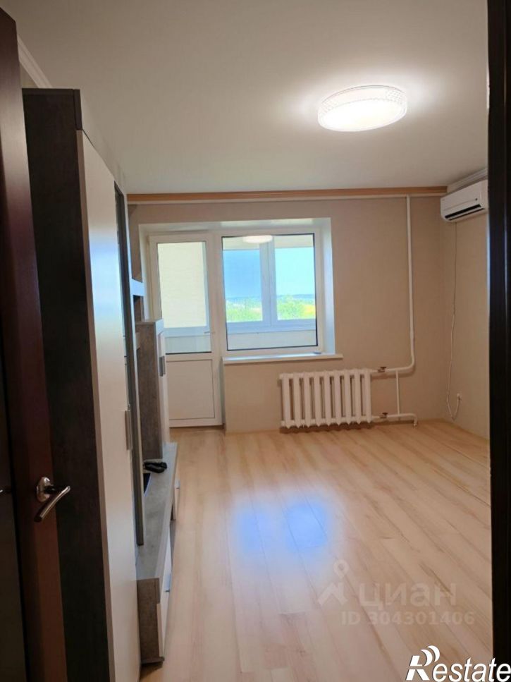 1-комн квартира улица Парижской Коммуны, 18,  д. 18