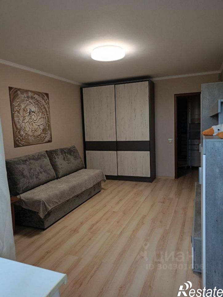 1-комн квартира улица Парижской Коммуны, 18,  д. 18