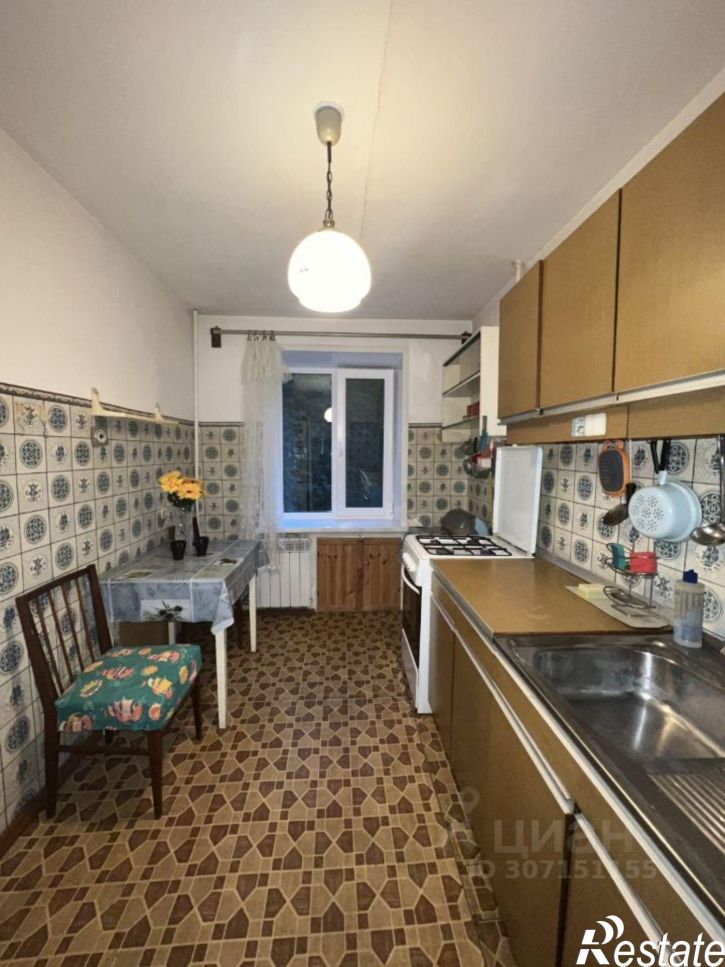 2-комн квартира Батайская улица, 10,  д. 10
