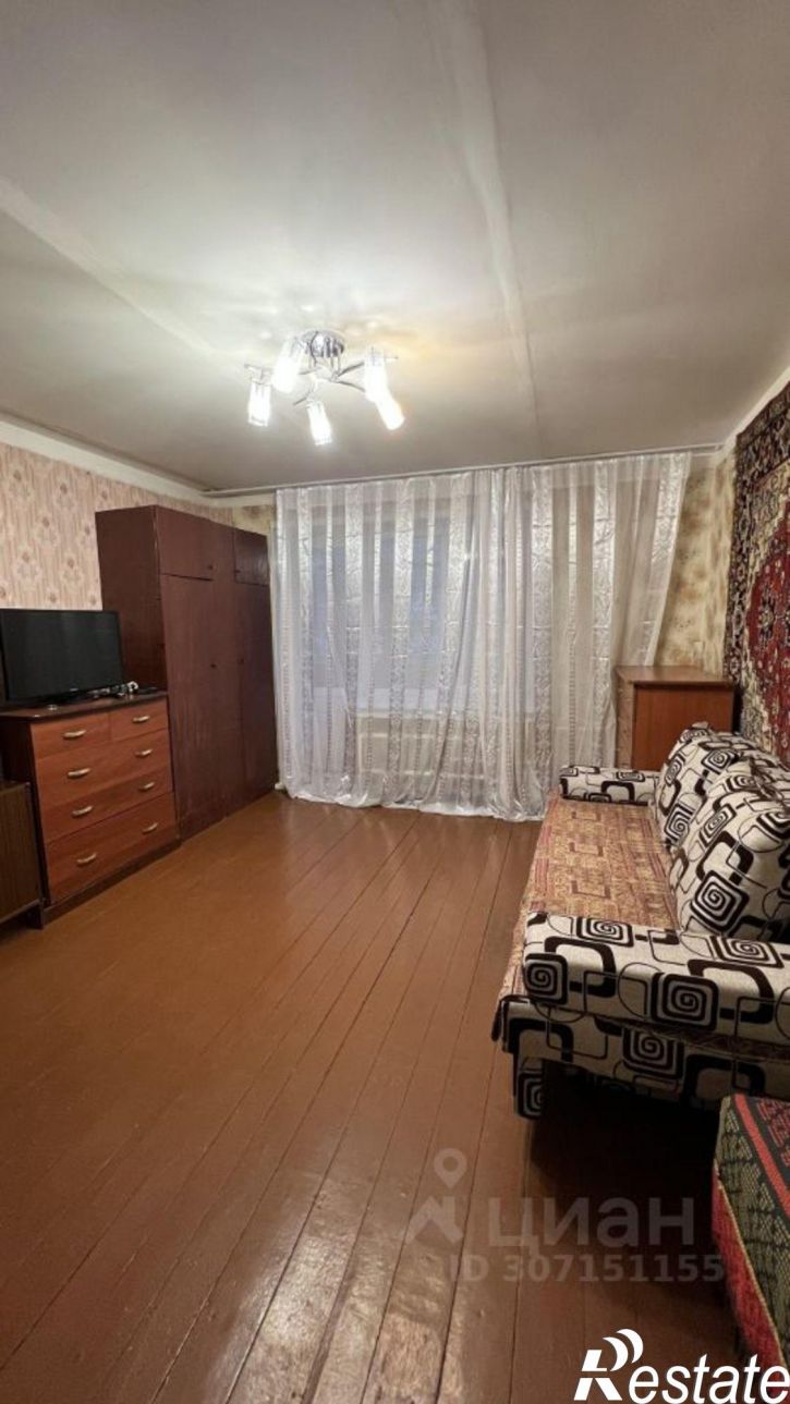 2-комн квартира Батайская улица, 10,  д. 10