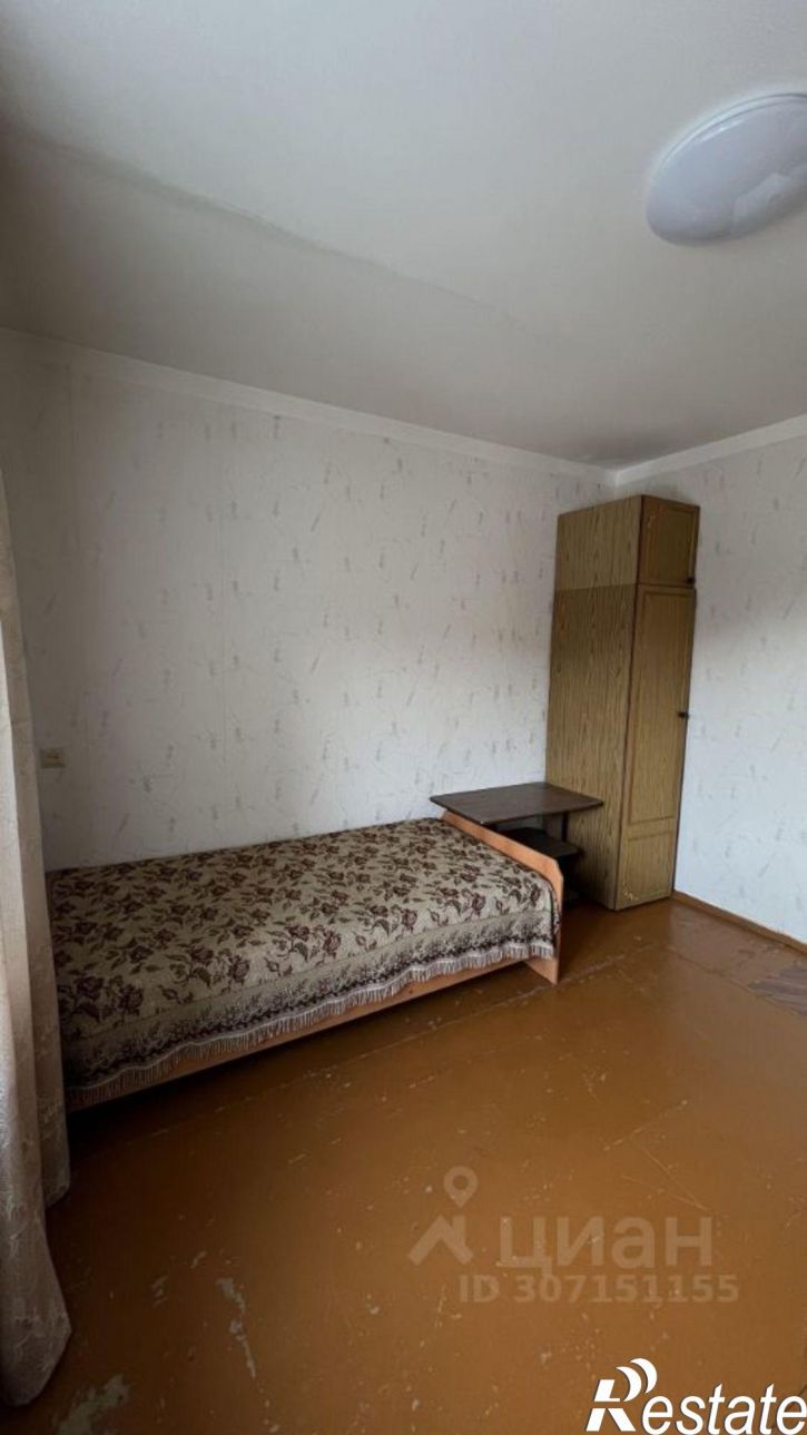 2-комн квартира Батайская улица, 10,  д. 10