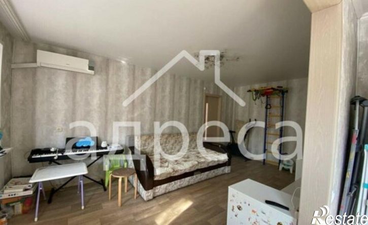 2-комн квартира улица Волгина, 102,  д. 102