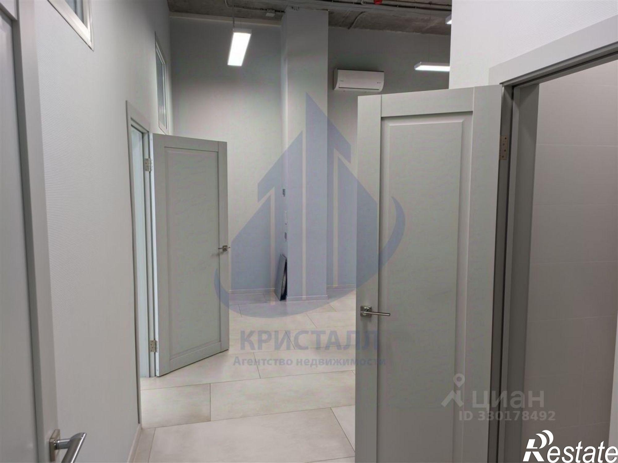 Купить торговое помещение за 26 879 700 рублей на Ленинская улица, 219