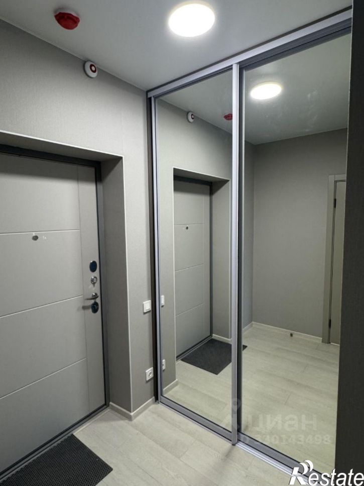 1-комн квартира улица Стара-Загора, 240