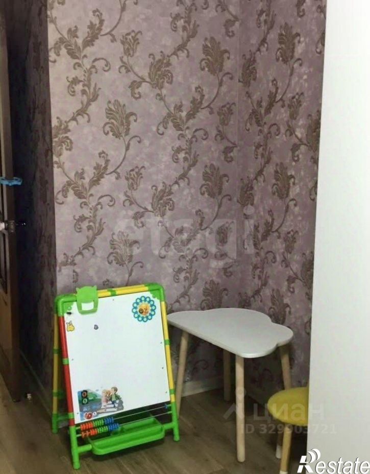 3-комн квартира проспект Юных Пионеров, 108,  д. 108