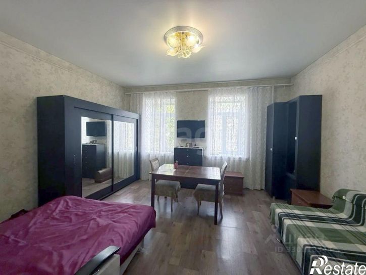 3-комн квартира Молодогвардейская улица, 42,  д. 42