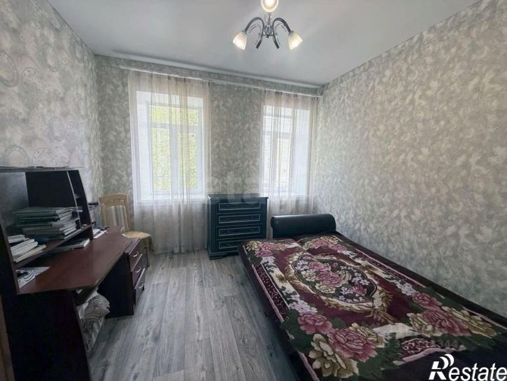 3-комн квартира Молодогвардейская улица, 42,  д. 42