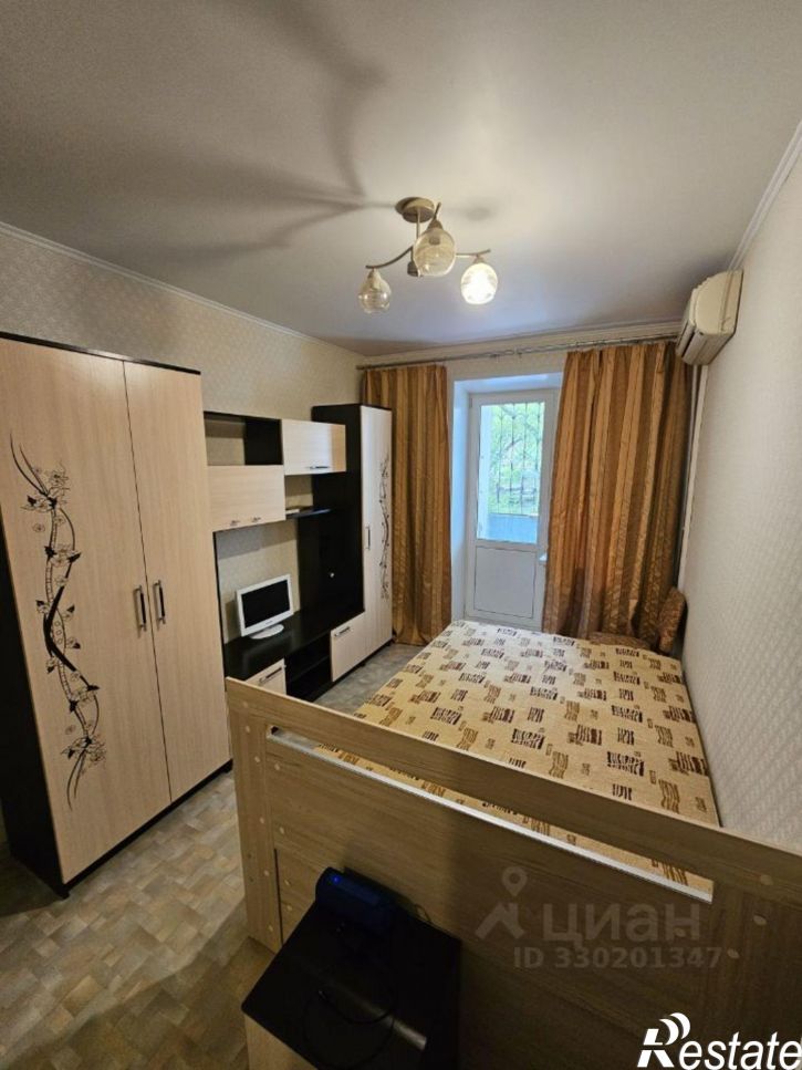 3-комн квартира ул Молодогвардейская, 225,  д. 225