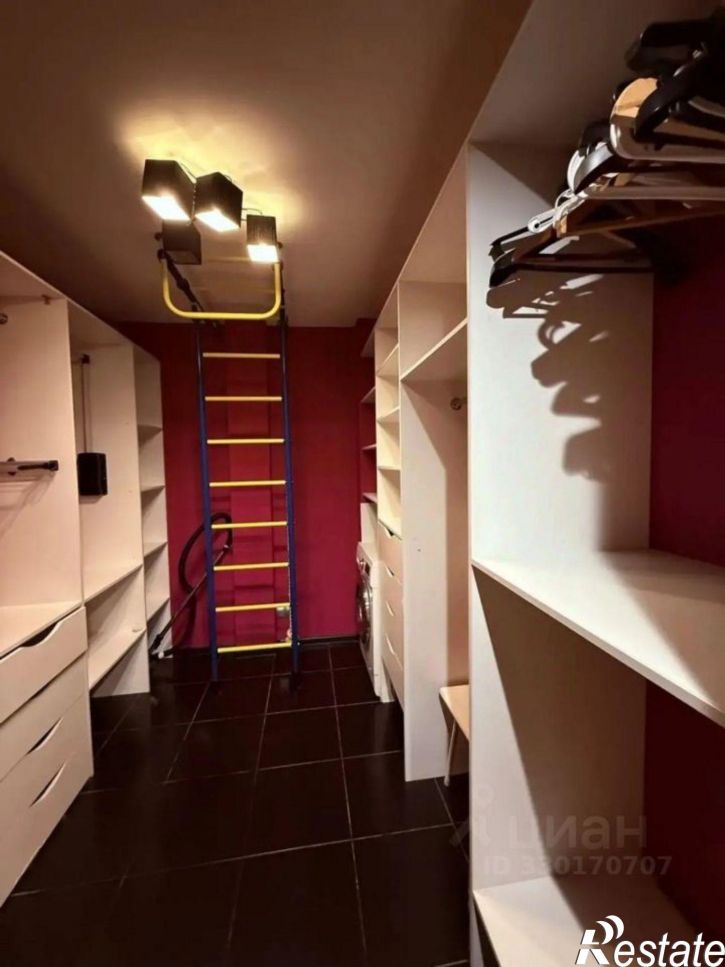 2-комн квартира ул Николая Панова, 50,  д. 50