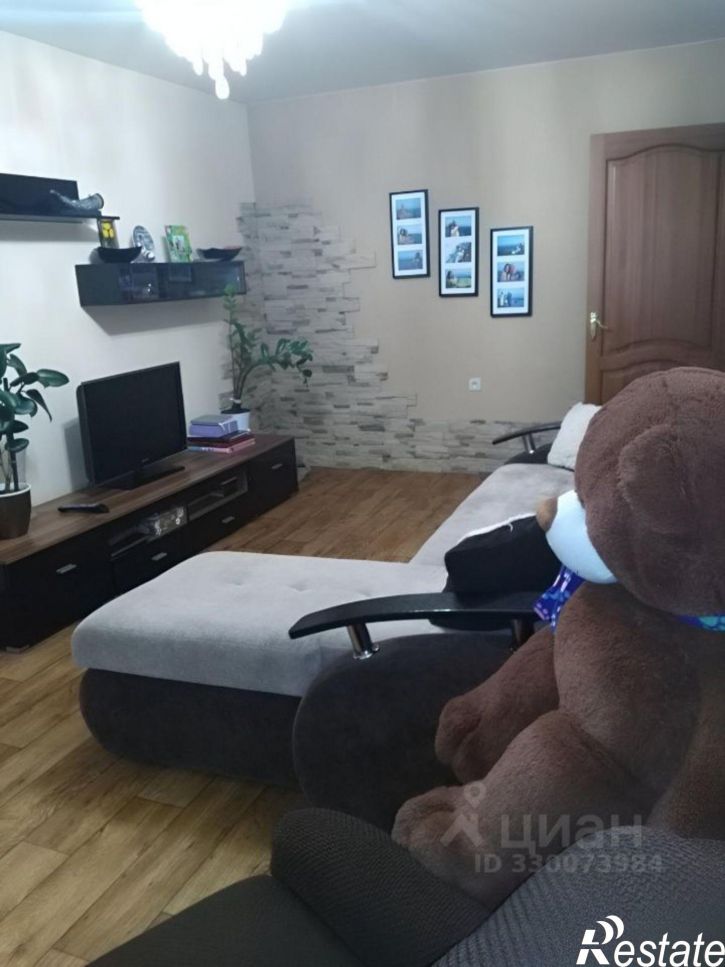 3-комн квартира ул Аэродромная, 6,  д. 6