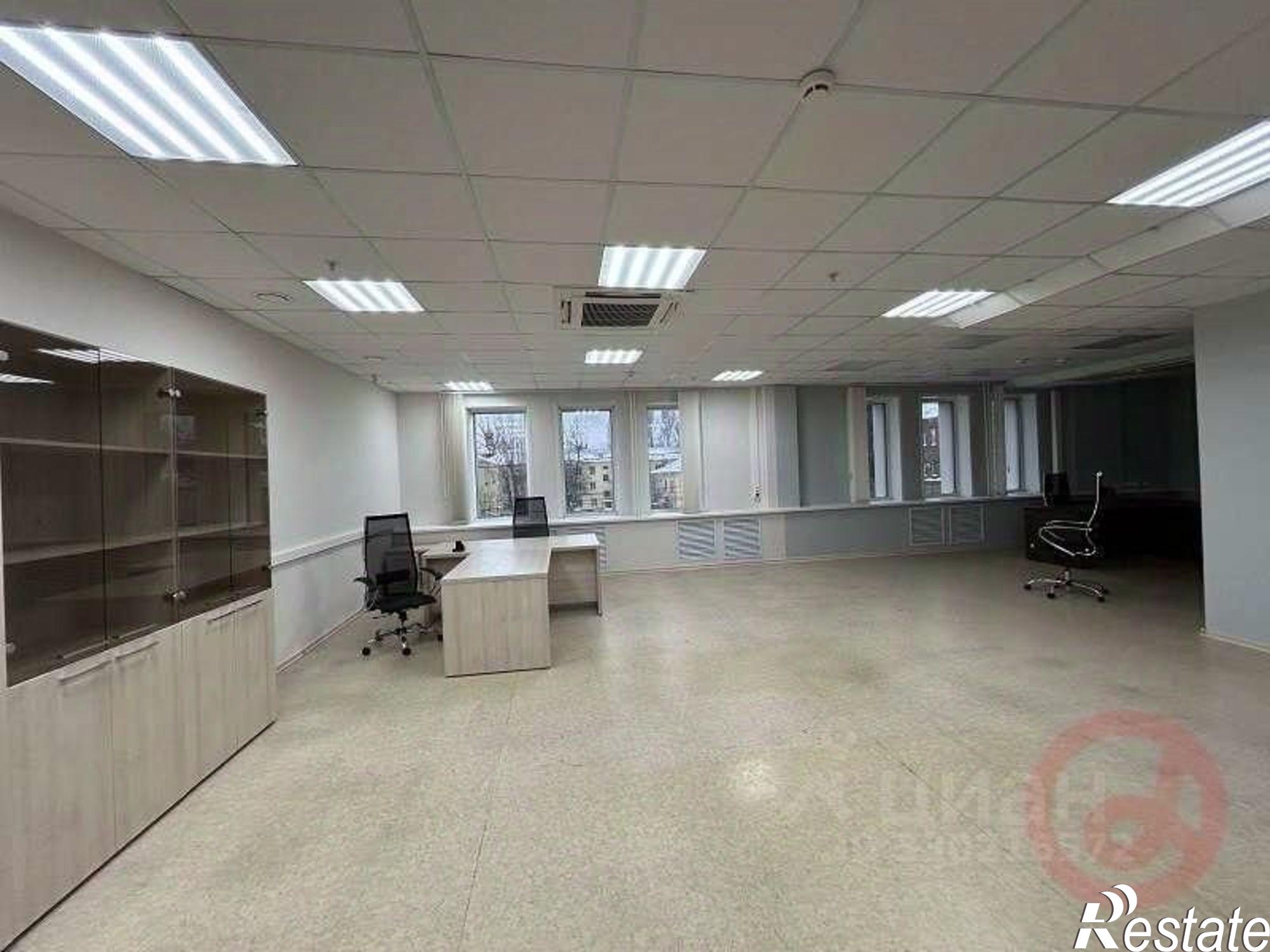 Сдать офис, помещение под офис за 530 040 рублей на улица Мичурина, 21