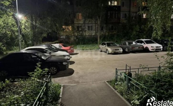 1-комн квартира проспект Кирова, 236,  д. 236