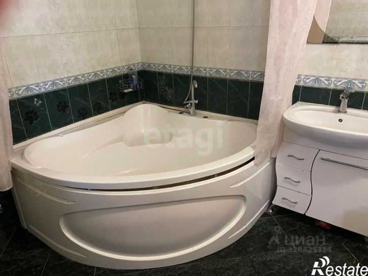 3-комн квартира Ташкентская улица, 246,  д. 246